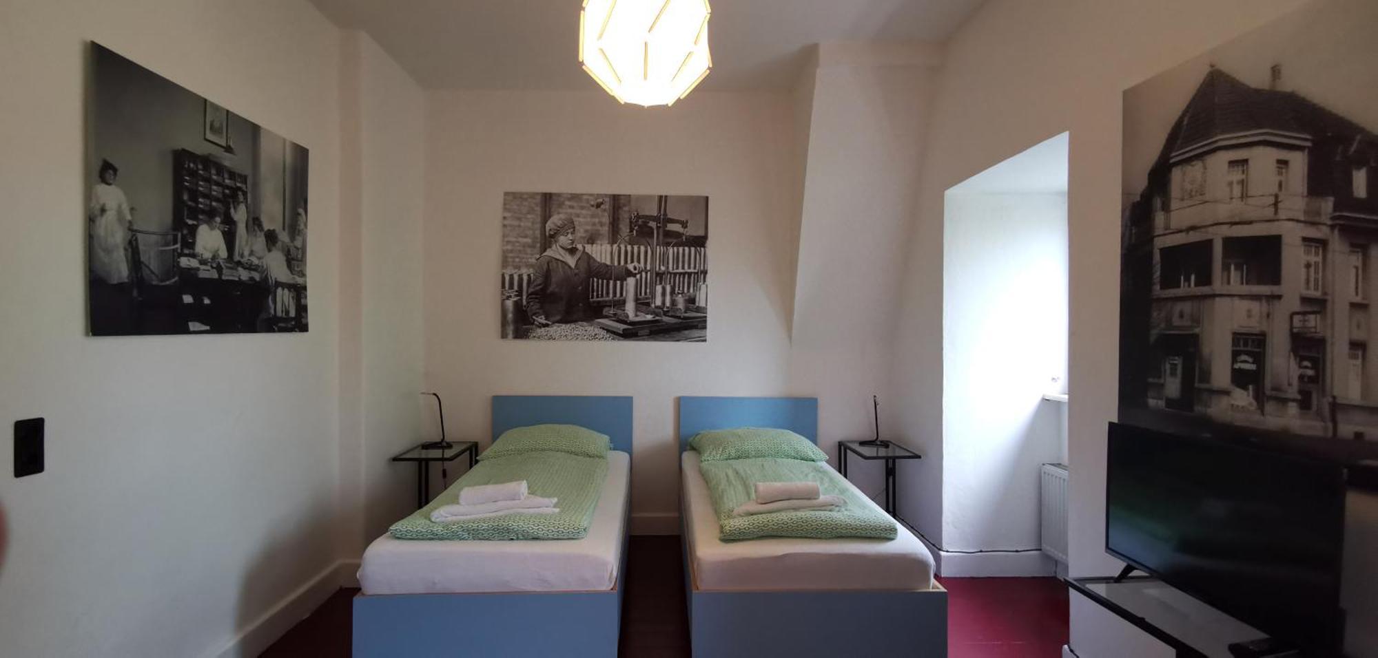 Central Pension Duisburg Szoba fotó